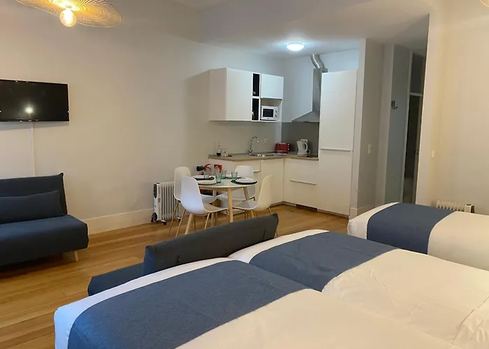 Mouzinho 244 - Porto Houses & Suites